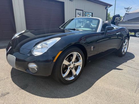 Used 2007 Pontiac Solstice Convertible w/ Premium Package RWD image 47