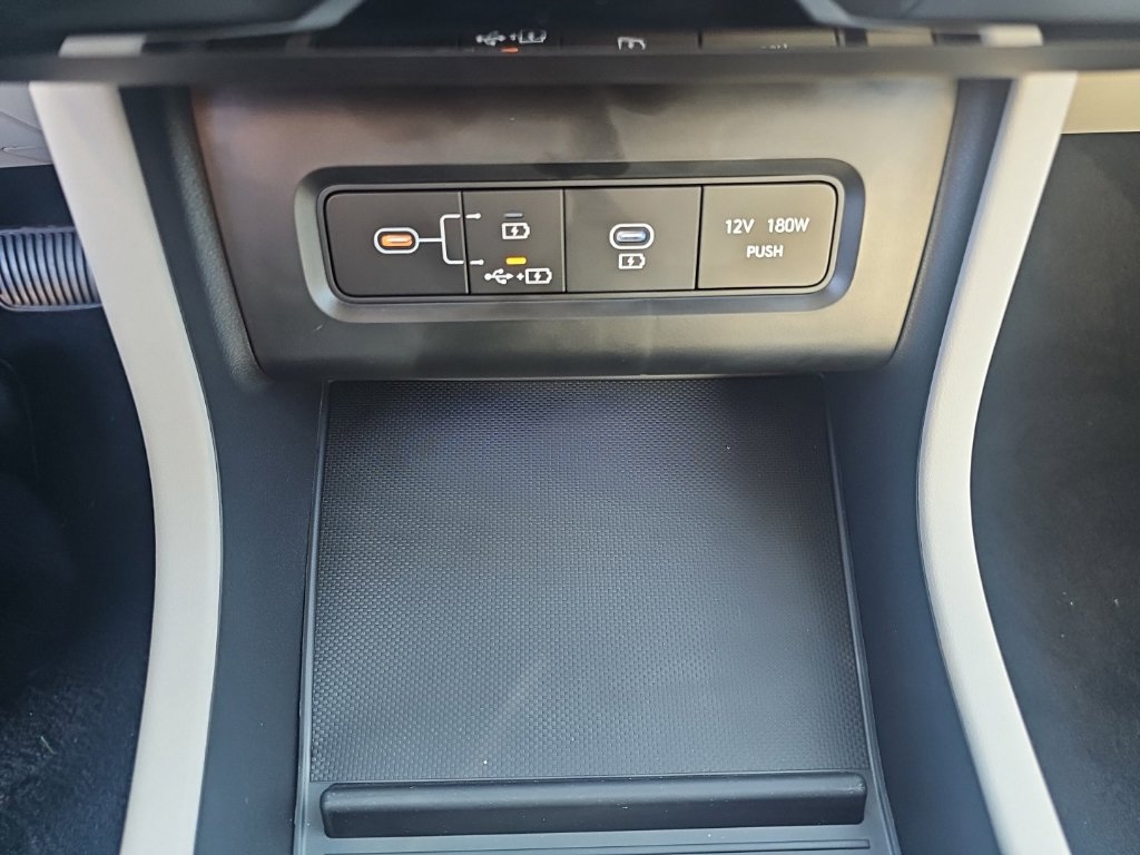 New 2026 Hyundai Tucson Limited AWD/4WD image 19