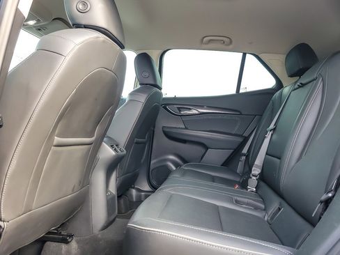 Used 2023 Buick Envision Essence image 8