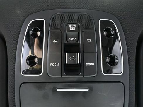 Used 2014 Kia Soul ! w/ Sun & Sound Package FWD image 30