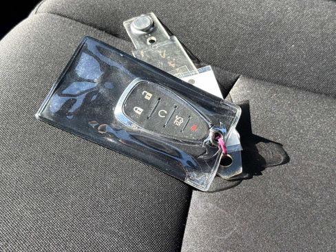 Used 2025 Chevrolet Malibu LT FWD image 36