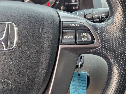 Used 2014 Honda Odyssey LX image 35