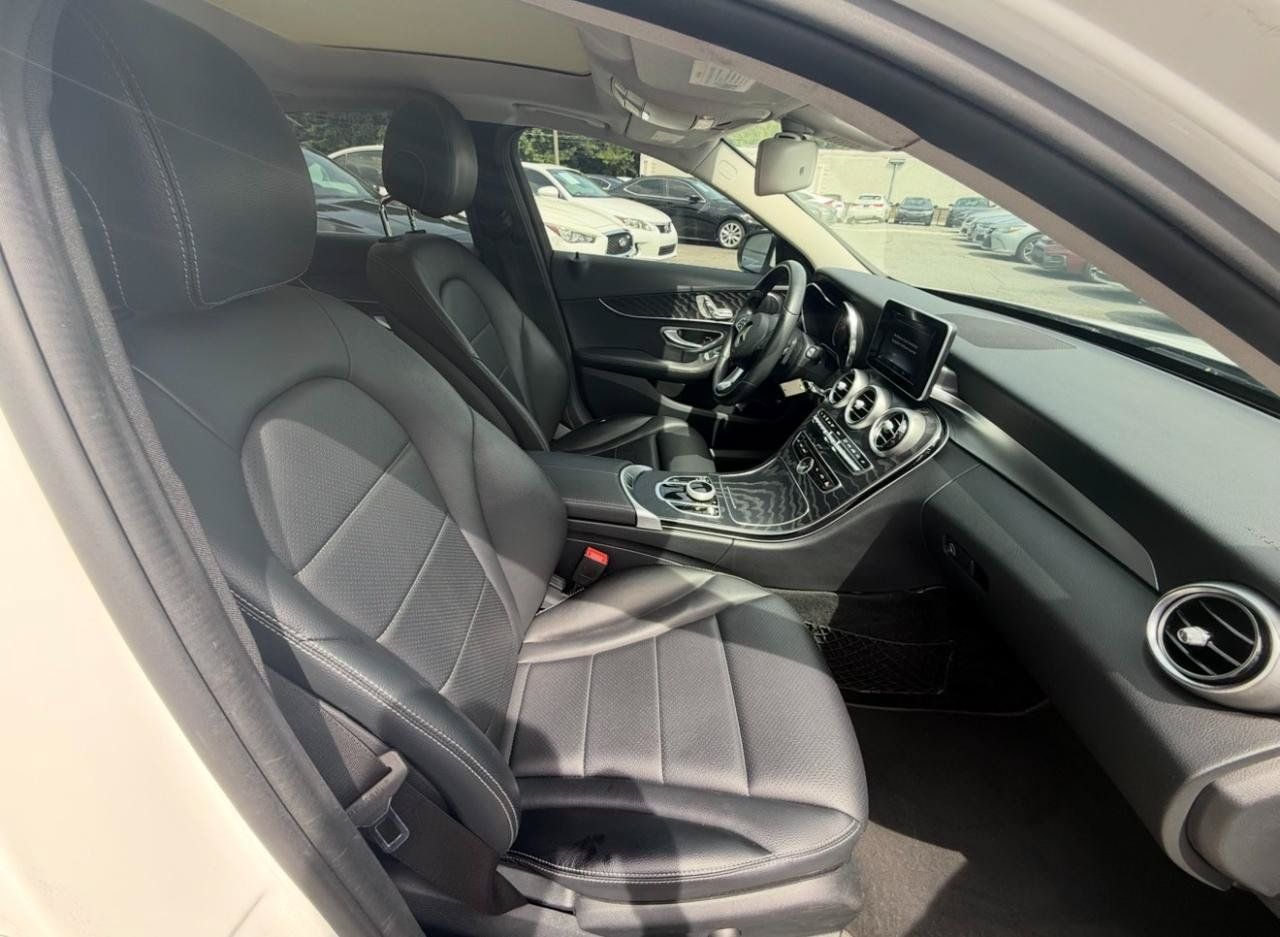 Used 2017 Mercedes-Benz C 300 Sedan image 21