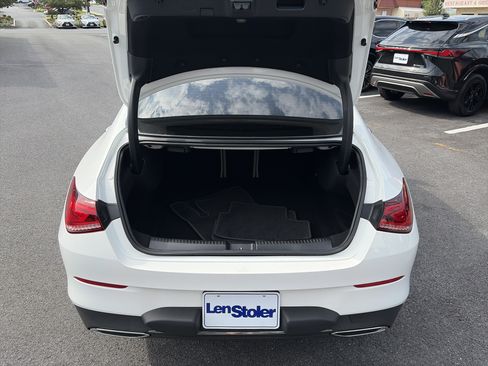Used 2022 Mercedes-Benz CLA 250 image 5