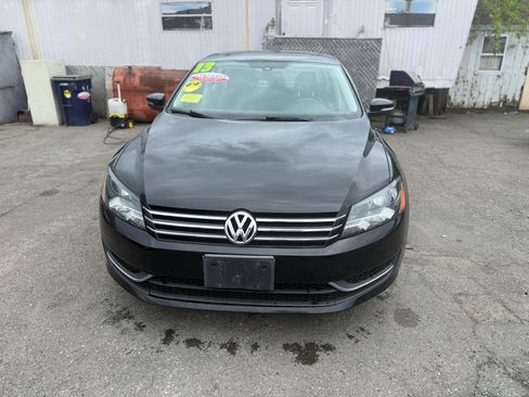 Used 2013 Volkswagen Passat 2.5 SE FWD image 3