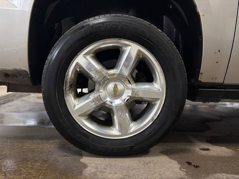 Used 2007 Chevrolet Avalanche LTZ w/ LTZ Preferred Equipment Group image 37