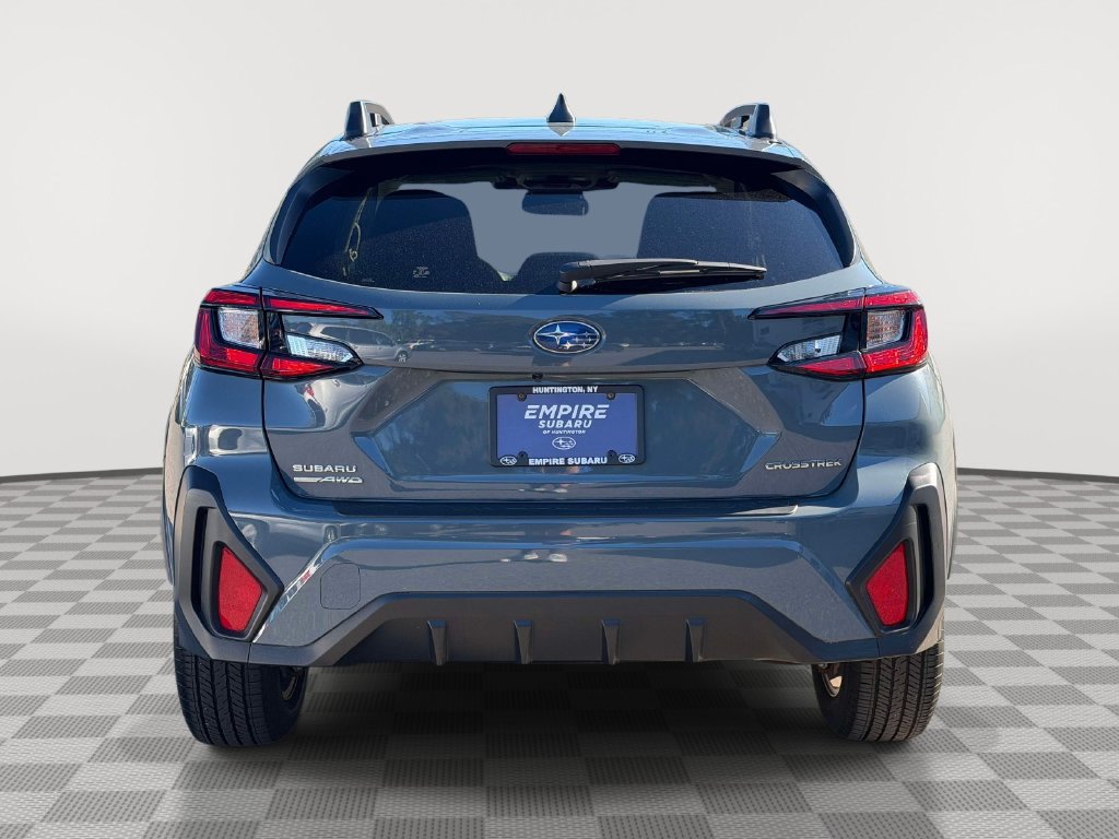 Used 2024 Subaru Crosstrek 2.0i Premium AWD/4WD image 5