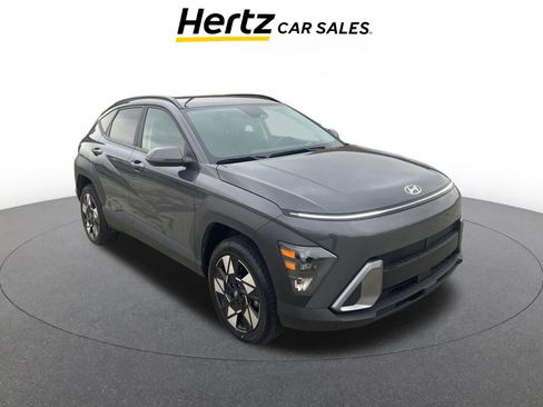 Used 2025 Hyundai Kona SEL image 1