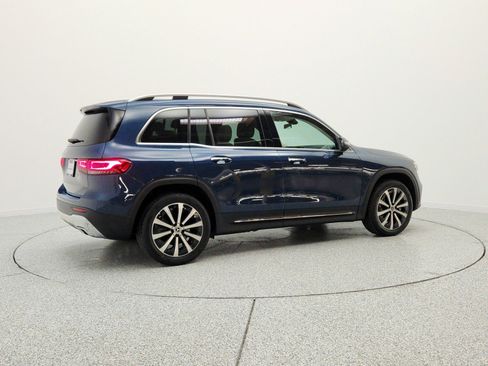 Used 2022 Mercedes-Benz GLB 250 image 5