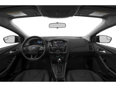 Used 2018 Ford Focus SE FWD image 8