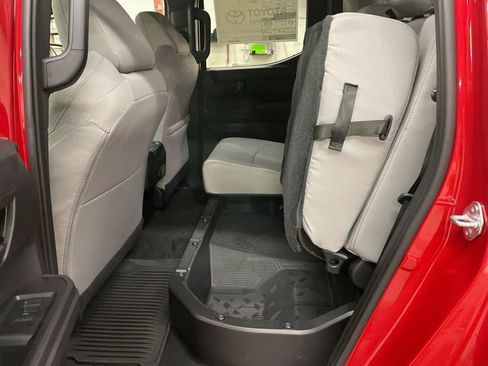 New 2025 Toyota Tacoma SR5 image 32