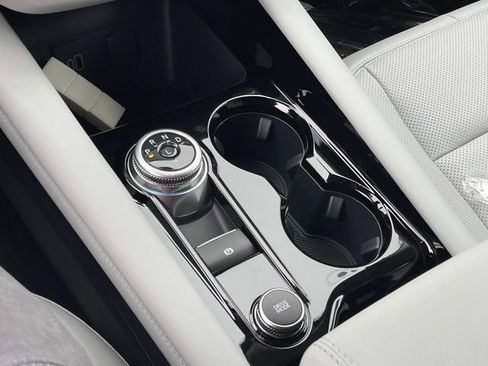 New 2026 Ford Explorer Platinum image 30