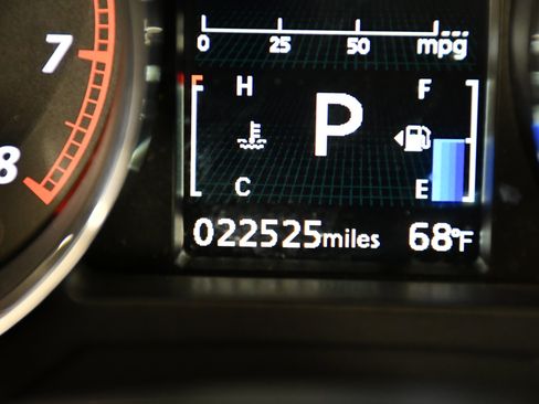 Used 2025 Mitsubishi Outlander Sport ES image 17