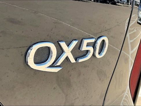 Certified 2024 INFINITI QX50 Luxe image 43