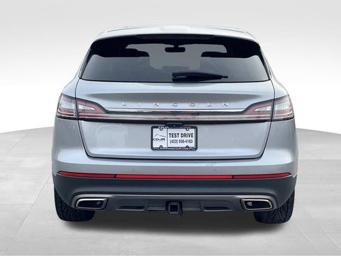 Used 2021 Lincoln Nautilus Reserve w/ Equipment Group 202A image 4