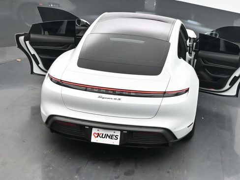 Used 2020 Porsche Taycan 4S image 67