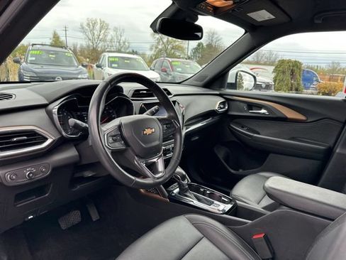 Used 2023 Chevrolet TrailBlazer ACTIV w/ Convenience Package AWD/4WD image 22