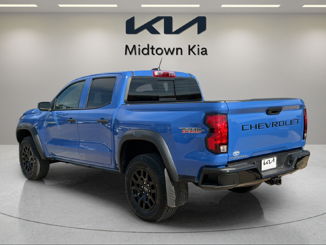 Used 2025 Chevrolet Colorado Trail Boss AWD/4WD image 5