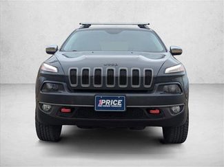 Used 2017 Jeep Cherokee Trailhawk video 2