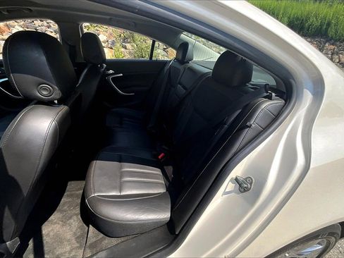 Used 2015 Buick Regal AWD image 25