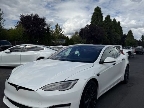 Used 2022 Tesla Model S Plaid AWD/4WD image 1