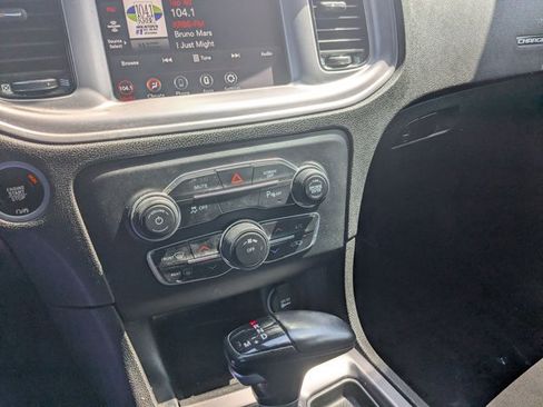 Used 2023 Dodge Charger SXT w/ Blacktop Package image 13