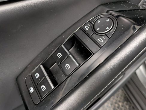 Certified 2025 MAZDA CX-30 AWD 2.5 S w/ Preferred Package image 9