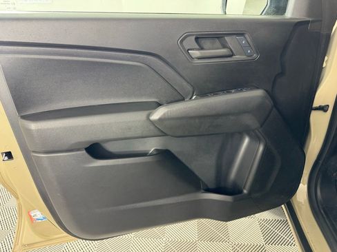 Used 2024 Chevrolet Colorado W/T RWD image 10