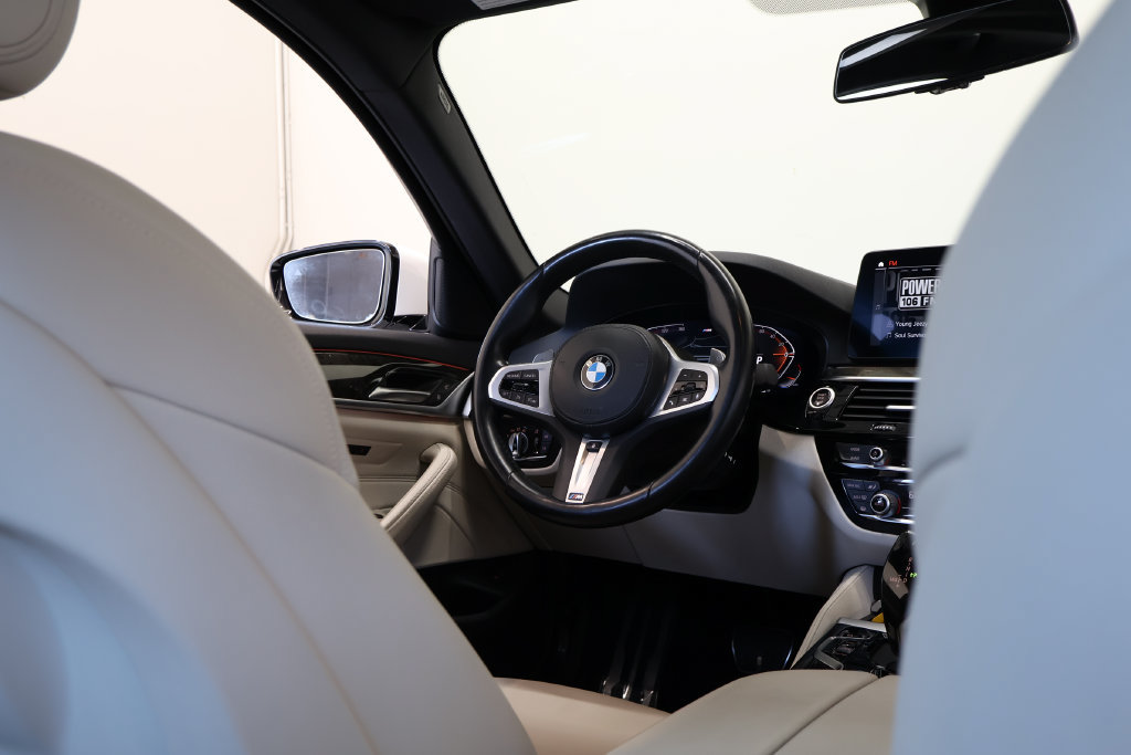 Used 2023 BMW 540i w/ M Sport Package RWD image 23