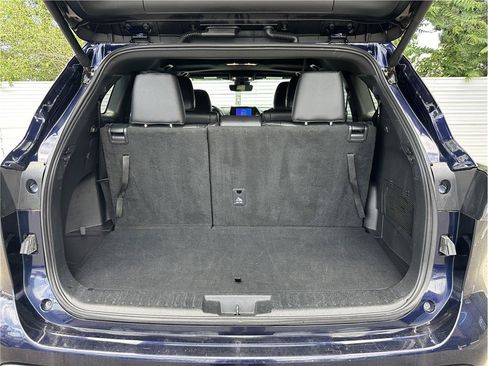 Used 2025 Toyota Highlander XSE AWD/4WD image 26