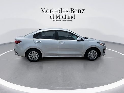 Used 2021 Kia Rio S FWD image 9