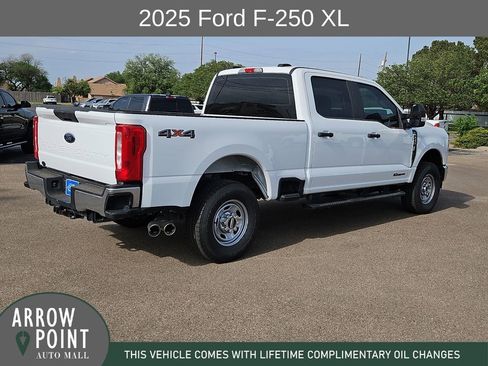 Used 2025 Ford F250 XL w/ XL Off-Road Package AWD/4WD image 12