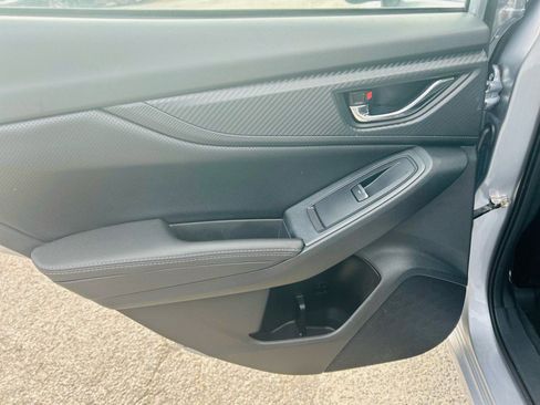 Used 2021 Subaru Impreza 2.0i Limited image 39