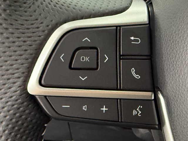 New 2026 Toyota Sienna XSE FWD image 12