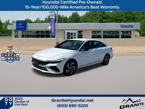 Certified 2025 Hyundai Elantra SEL FWD image 1