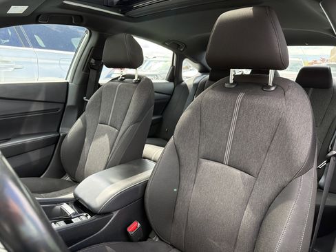 Used 2023 Honda Accord Sport image 10