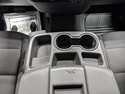 Used 2024 GMC Sierra 2500 SLE w/ SLE Value Package; image 19