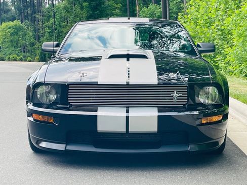 Used 2007 Ford Mustang GT Premium RWD image 19