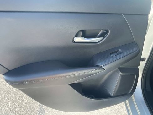 Used 2022 Nissan Sentra SV w/ Trunk Package FWD image 13