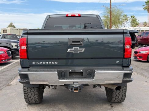 Used 2018 Chevrolet Silverado 2500 LT w/ LT Convenience Package AWD/4WD image 7