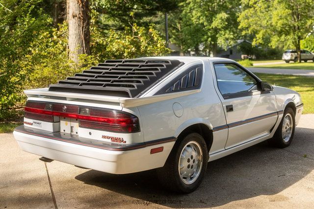 Used 1988 Dodge Daytona Shelby Z FWD image 8