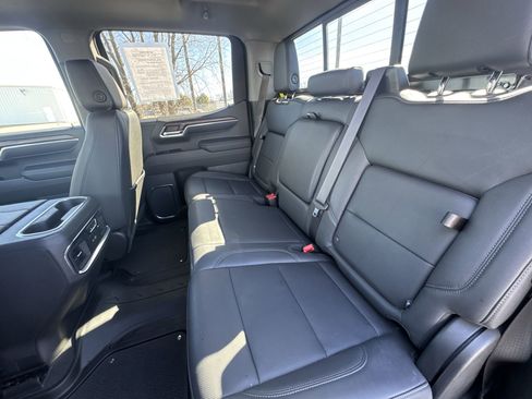 Certified 2023 GMC Sierra 1500 SLT w/ SLT Premium Package image 23