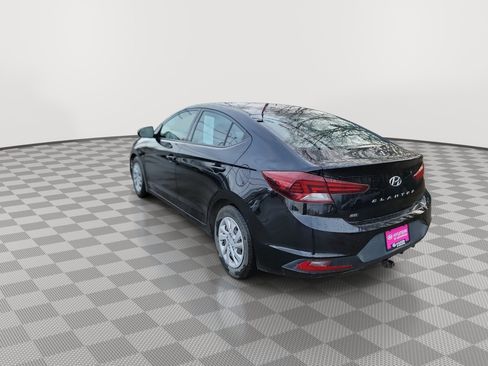 Used 2020 Hyundai Elantra SE w/ Cargo Package (C1) image 6