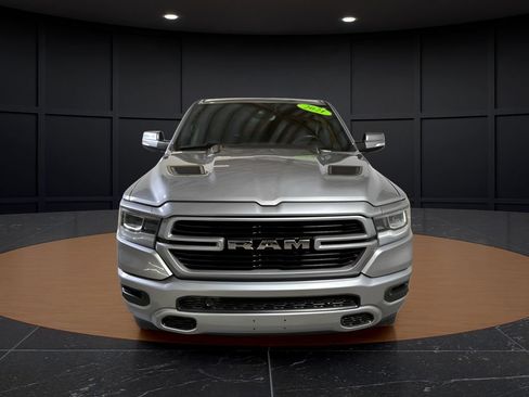 Used 2021 RAM 1500 Laramie w/ Sport Appearance Package AWD/4WD image 8