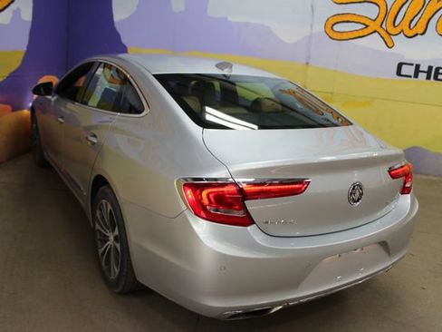 Used 2017 Buick LaCrosse Essence FWD image 5