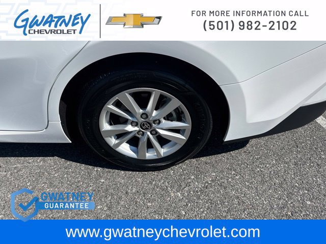 Used 2025 Toyota Camry LE FWD image 10