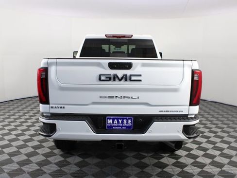 New 2026 GMC Sierra 3500 Denali Ultimate AWD/4WD image 29