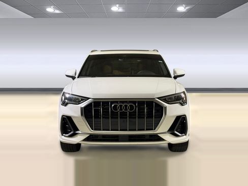 Used 2023 Audi Q3 2.0T Premium w/ Convenience Package AWD/4WD image 6