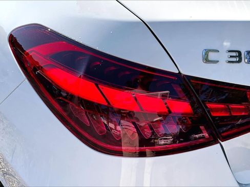 Used 2025 Mercedes-Benz C 300 4MATIC Sedan image 29