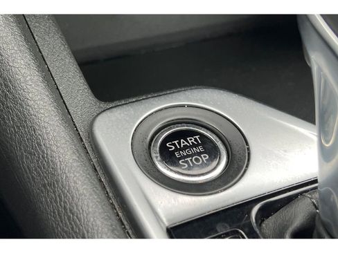 Used 2023 Nissan Sentra SV image 23